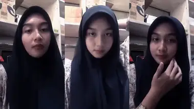 Bokep Jilbab Hijab Cantik Manis Live Show Room poster