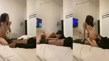 Gadis Miss Jove Cantik Goyang Atas Kasur Hotel poster