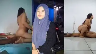 Ukhti Hijab Ungu Cantik Pasrah Goyang Kasur poster